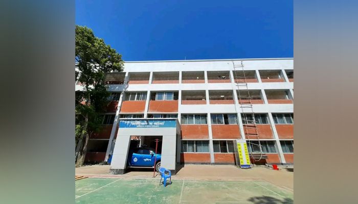 আলীকদম উপজেলা চেয়ারম্যানের বিরুদ্ধে মামলা