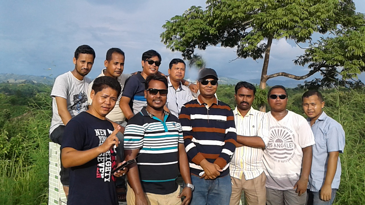 আলীকদমের পর্যটন: অব্যবস্থাপনা ও অনিয়ন্ত্রিত অনলাইন গ্রুপের লাগাম টানার সময় এখন